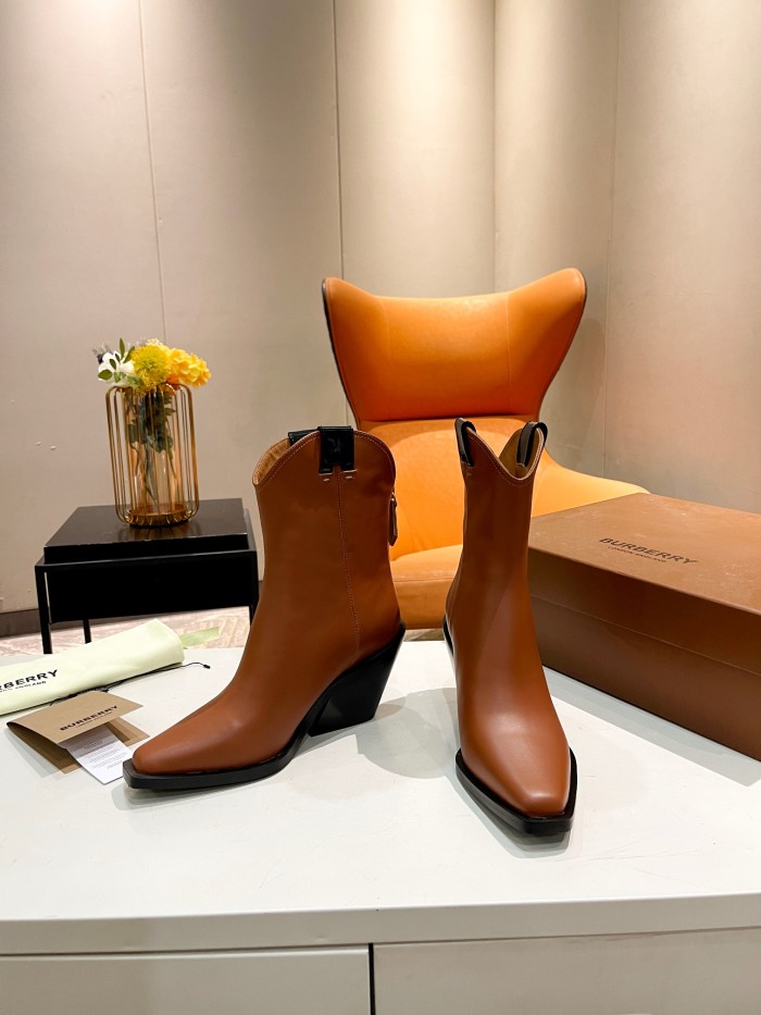 Burberry 002 boots XM063