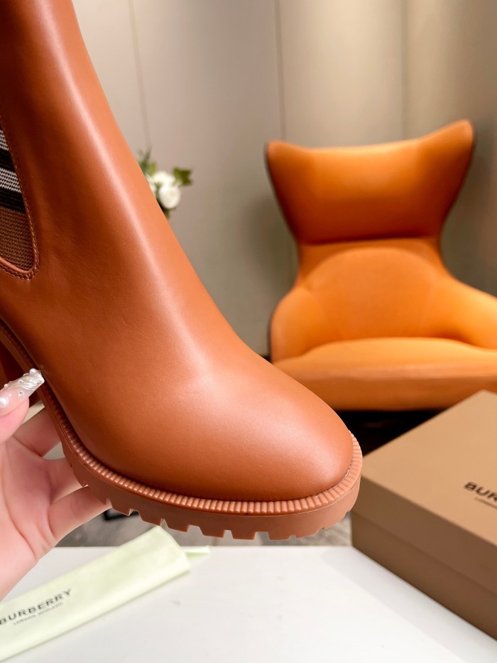 Burberry 003 boots XM023