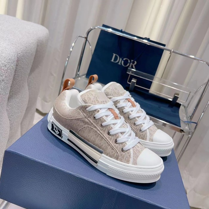 Dior 013 Casual shoes XM053