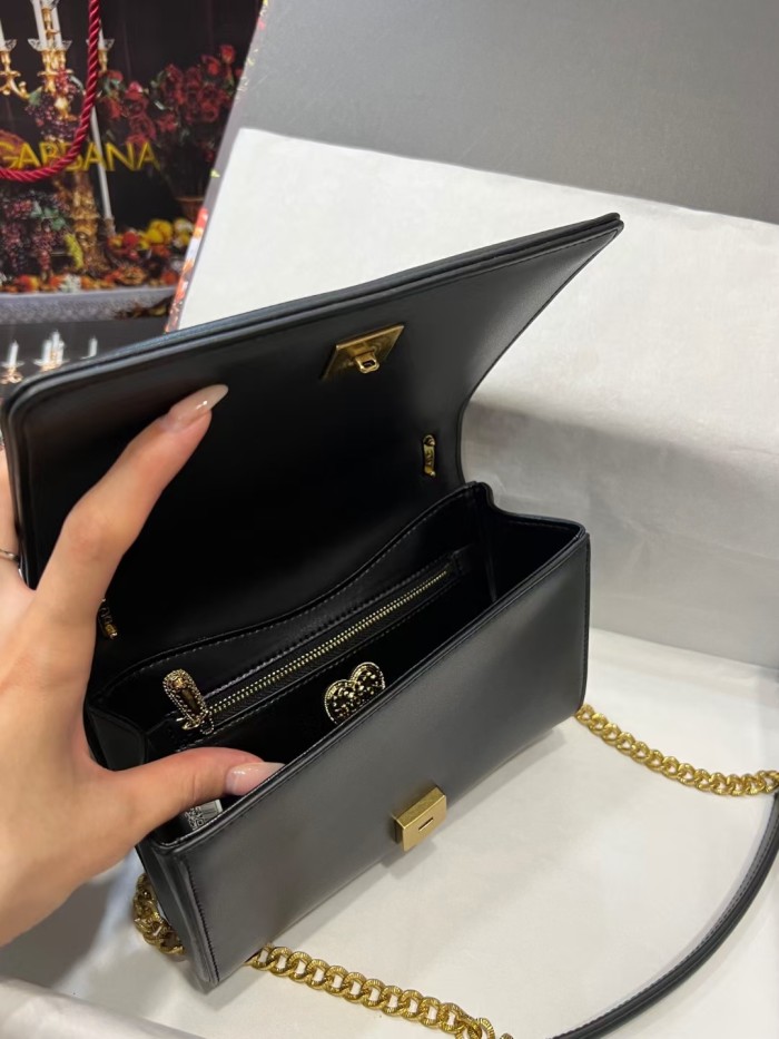 Dolce & Gabbana 004 LM032 21cm