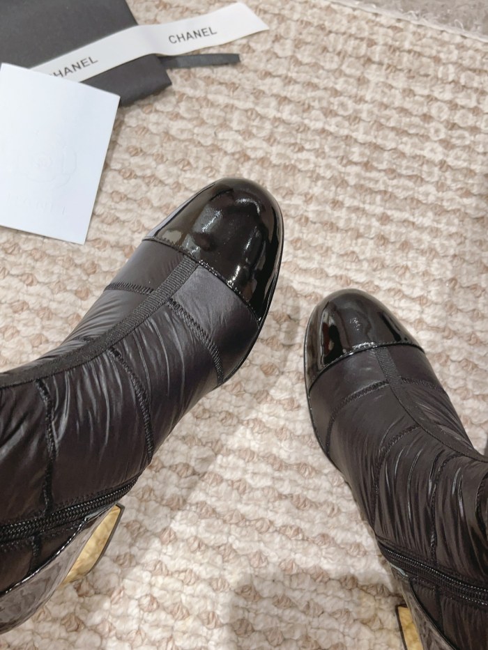 Chanel 018 boots XM083