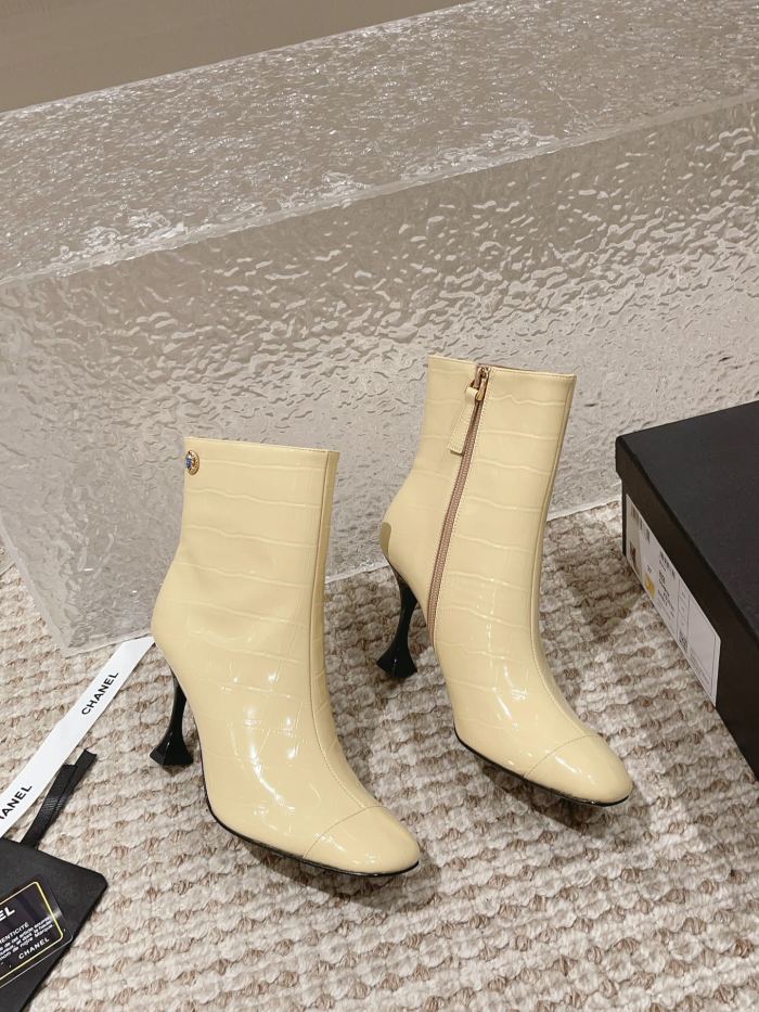 Chanel 010 boots XM083