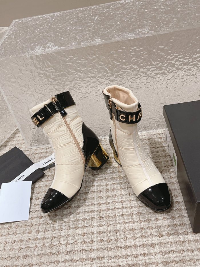 Chanel 018 boots XM083