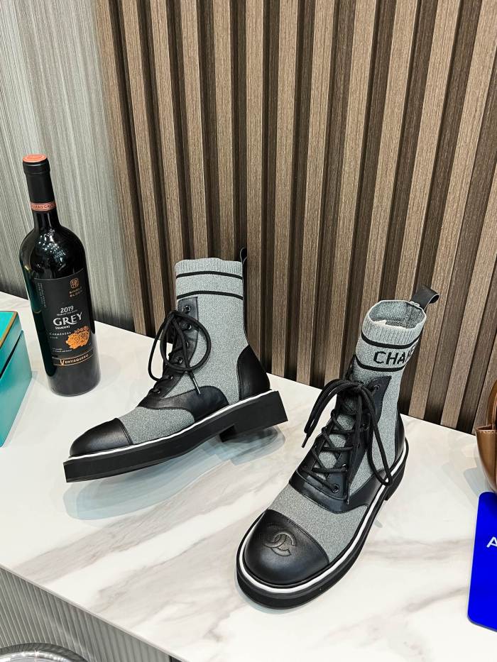 Chanel 020 boots XM092