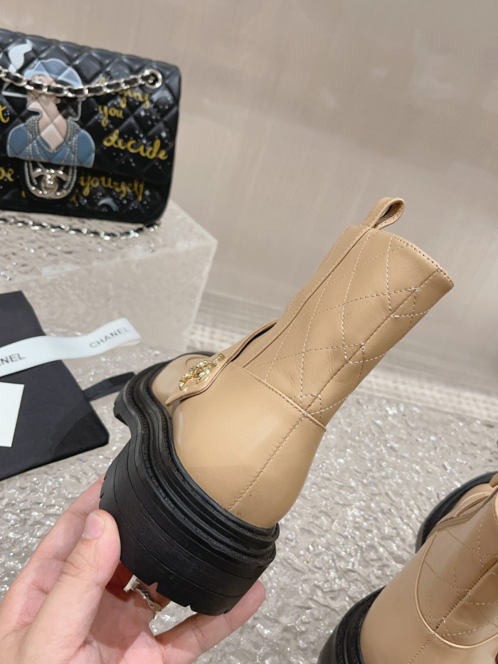 Chanel 015 boots XM083