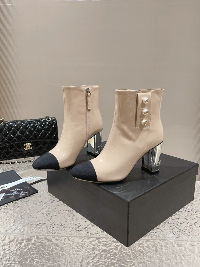 Chanel 011 boots XM083