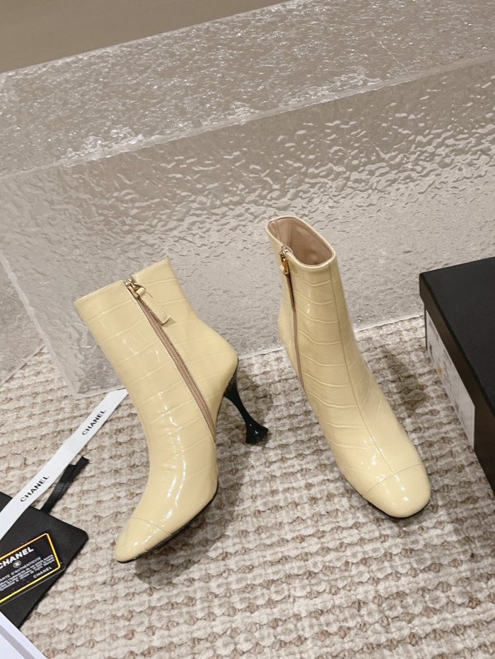 Chanel 010 boots XM083