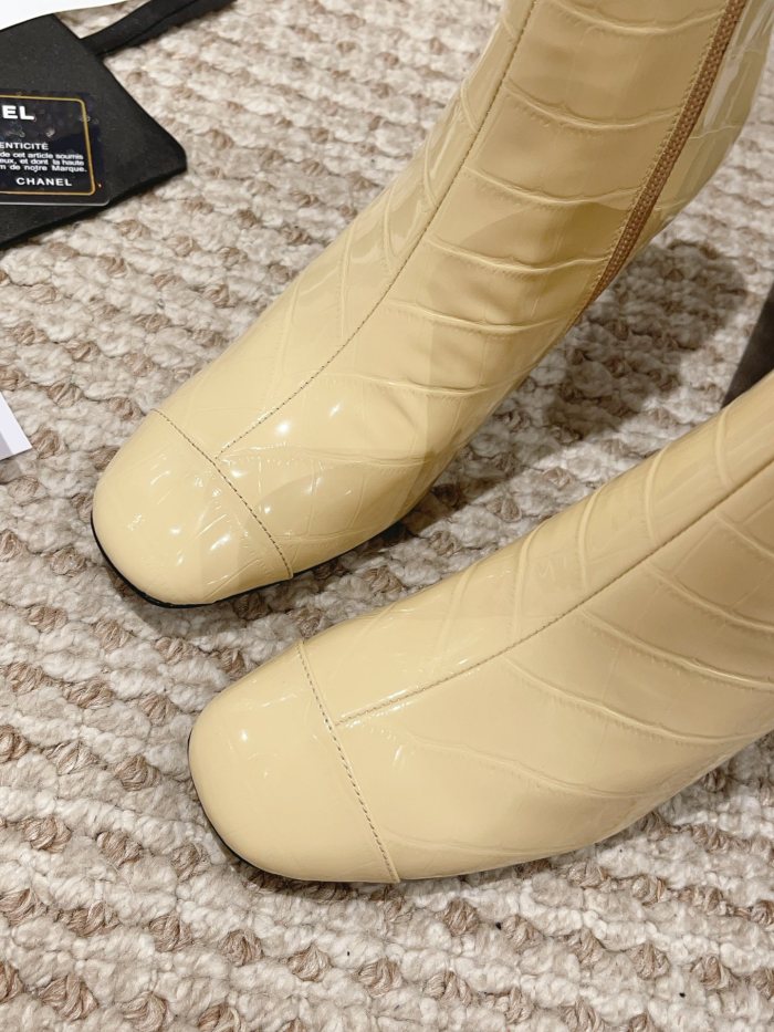Chanel 010 boots XM083
