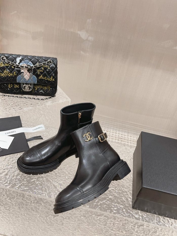 Chanel 014 boots XM073