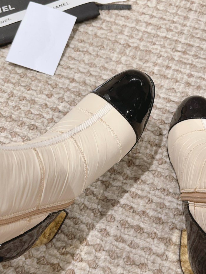 Chanel 018 boots XM083