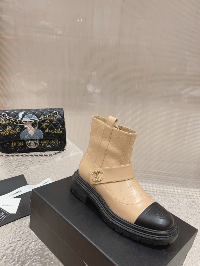 Chanel 015 boots XM083