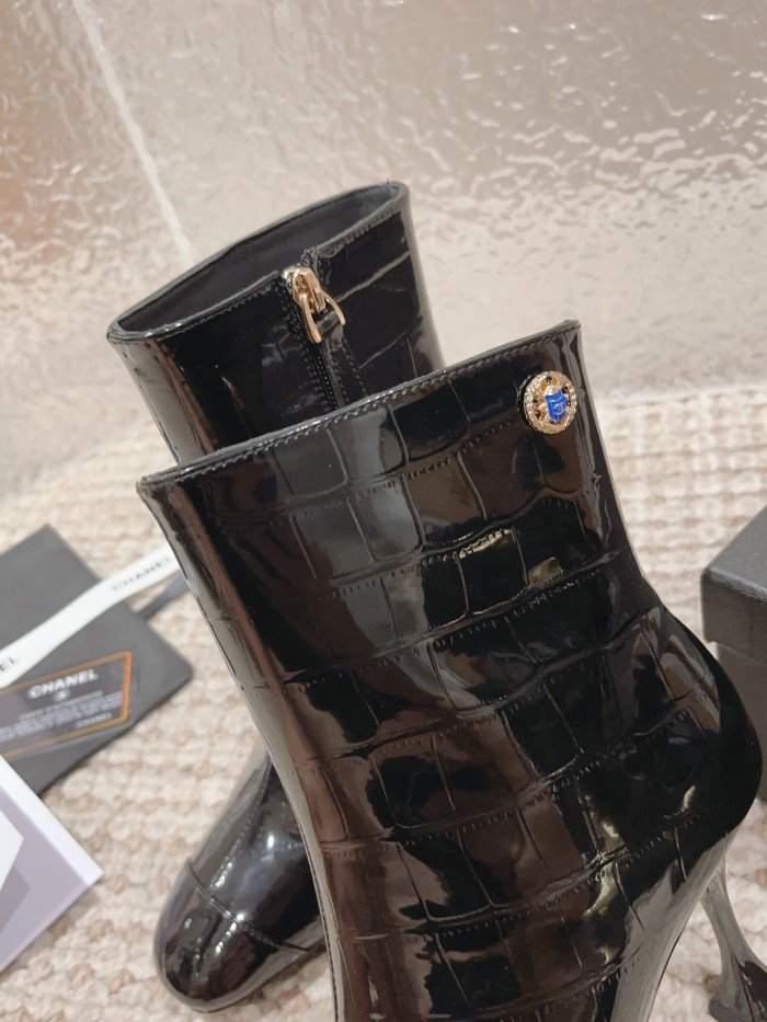 Chanel 010 boots XM083