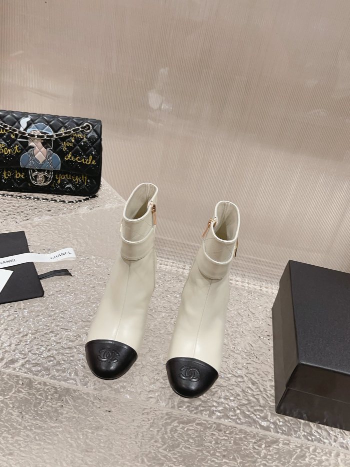 Chanel 016 boots XM083