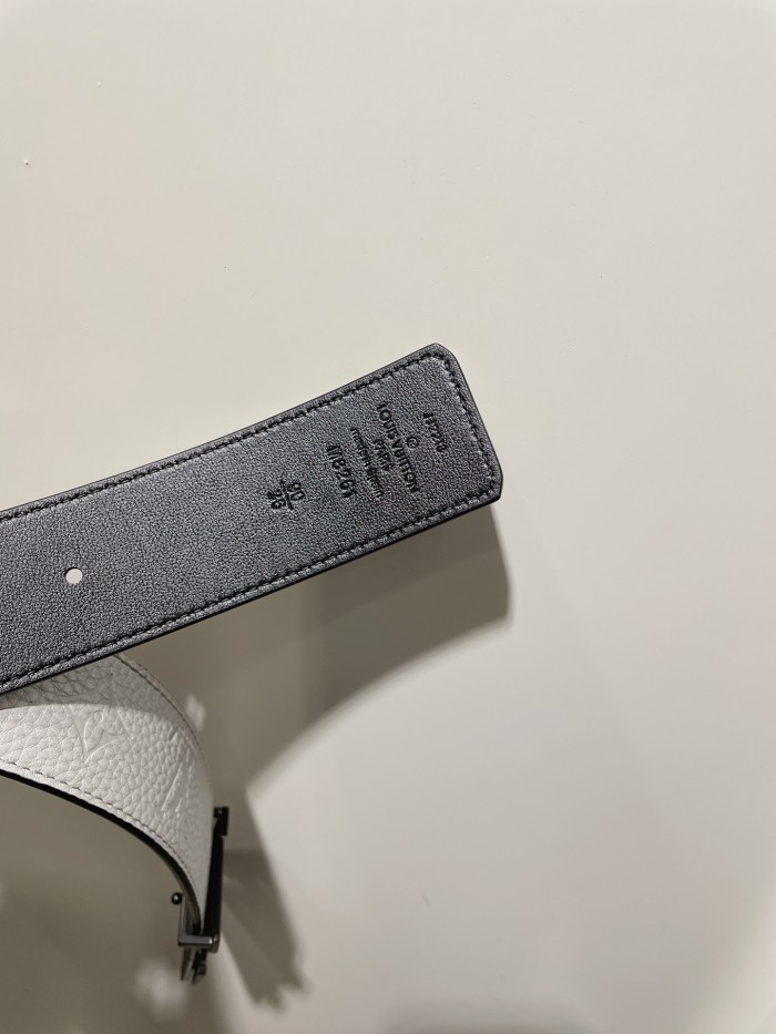 LV Belt 007 22PJ071 4cm