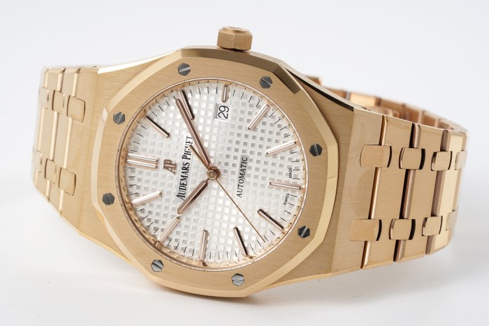 Audemars Piguet ROYAL OAK 15400 41mm