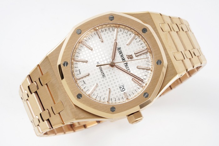 Audemars Piguet ROYAL OAK 15400 41mm