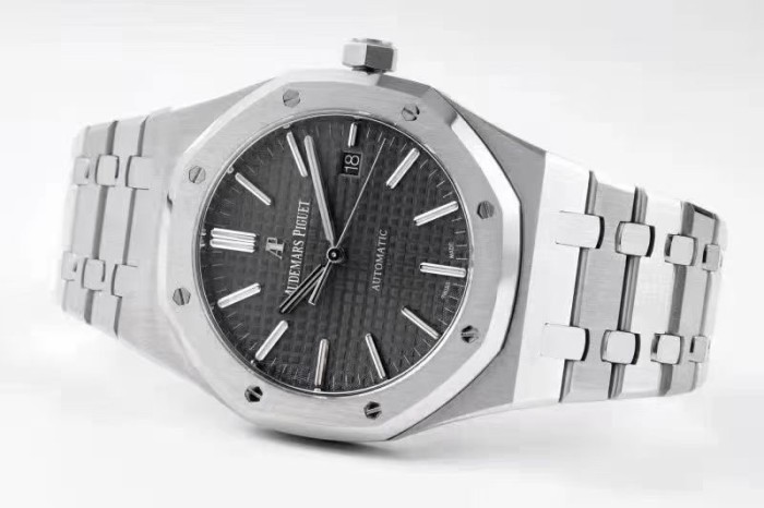 Audemars Piguet ROYAL OAK 15400 41mm