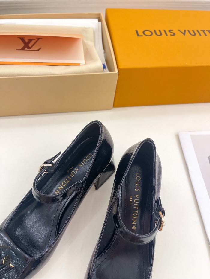 LV shoes 016 XM043