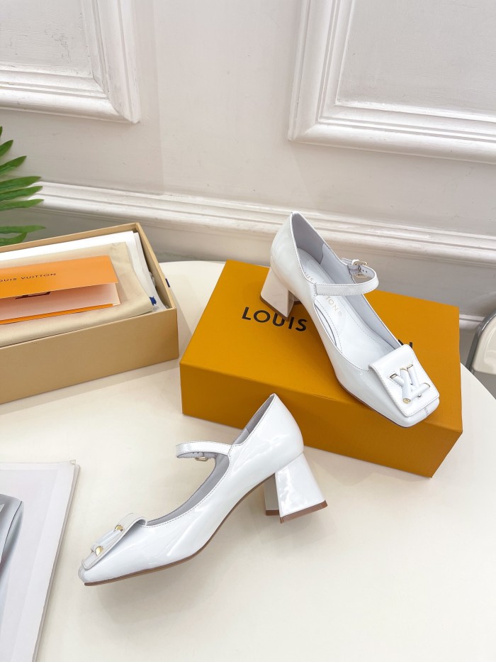 LV shoes 016 XM043