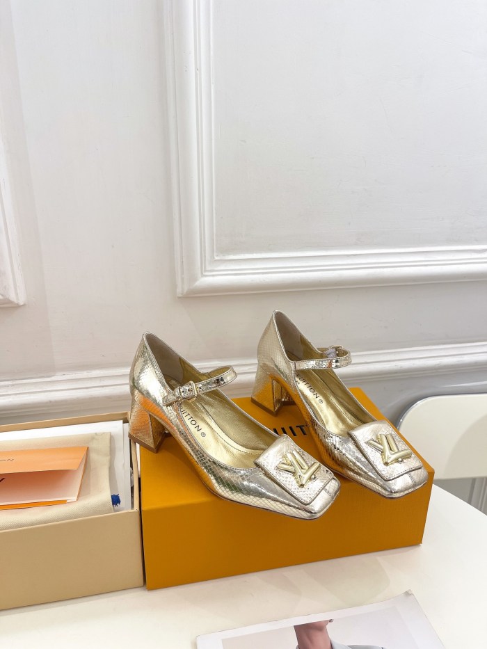 LV shoes 016 XM043