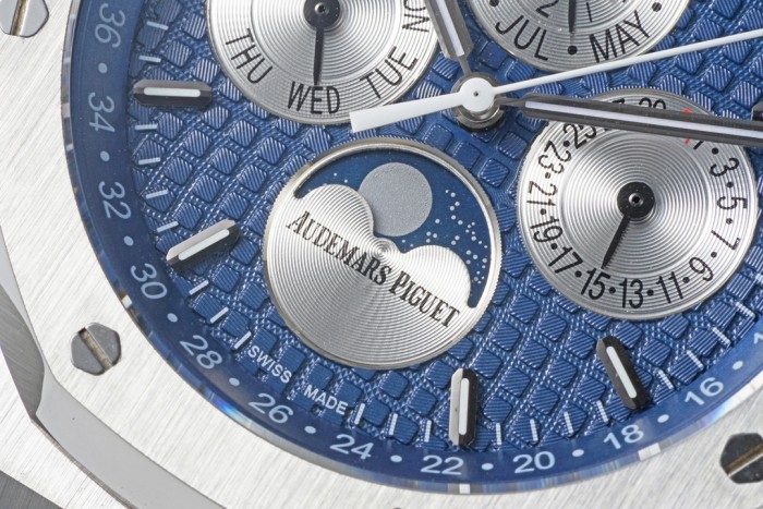 Audemars Piguet ROYAL OAK 26574 41mm