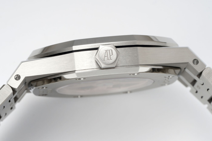 Audemars Piguet ROYAL OAK 15407 41mm
