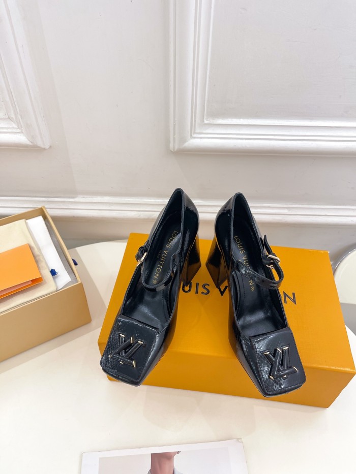 LV shoes 017 XM043