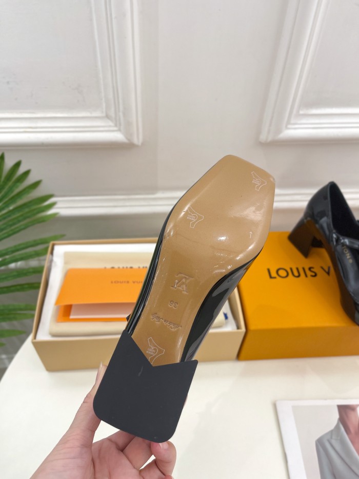 LV shoes 016 XM043