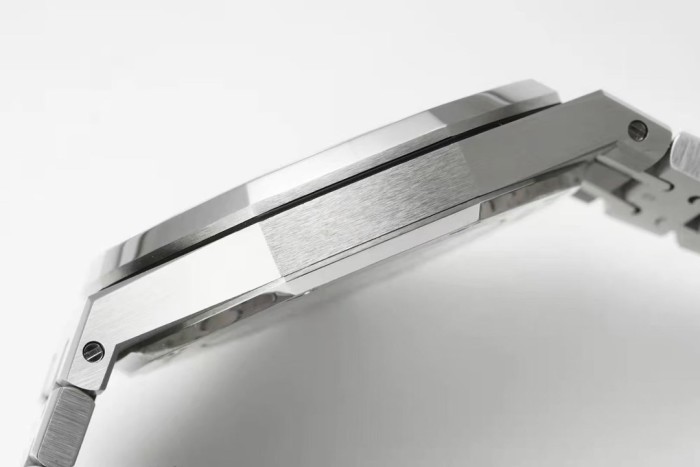 Audemars Piguet ROYAL OAK 15400 41mm