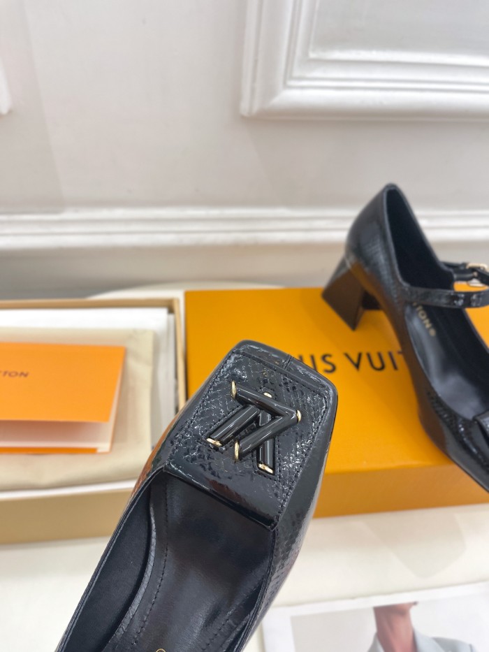 LV shoes 016 XM043