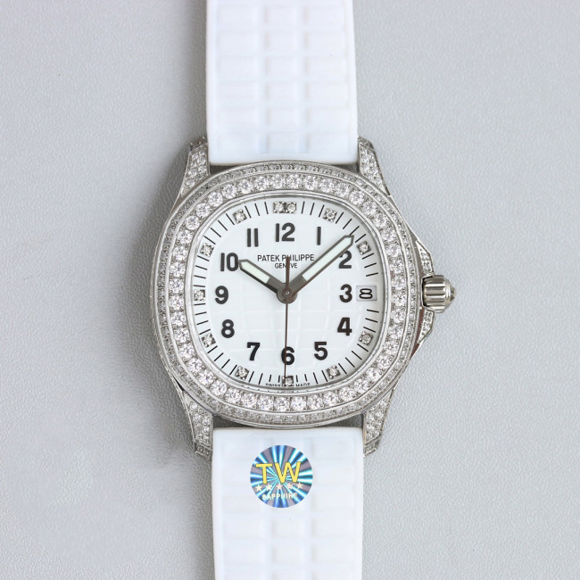 PATEK PHILIPPE AQUANAUT 5072 35.6mm