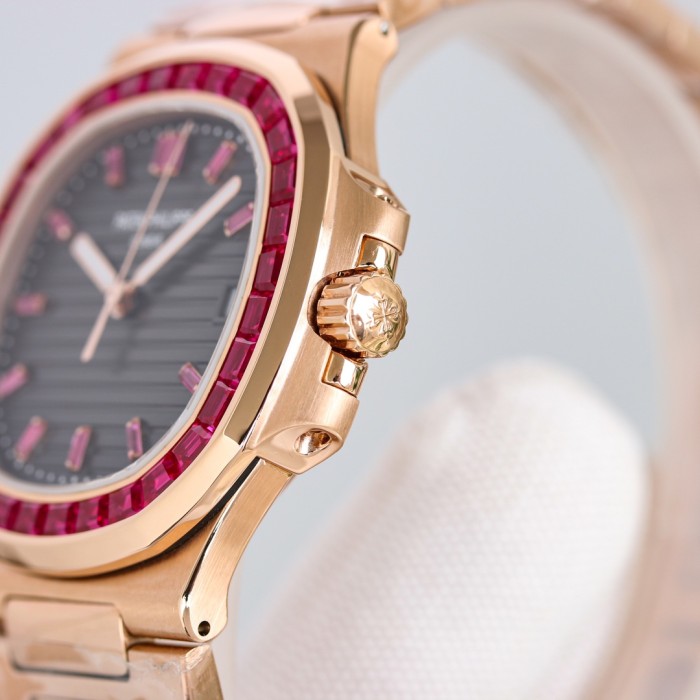 PATEK PHILIPPE NAUTILUS 5711 40mm