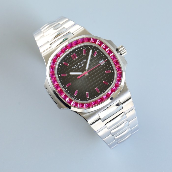 PATEK PHILIPPE NAUTILUS 5711 40mm