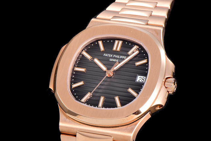 PATEK PHILIPPE NAUTILUS 5711 40mm