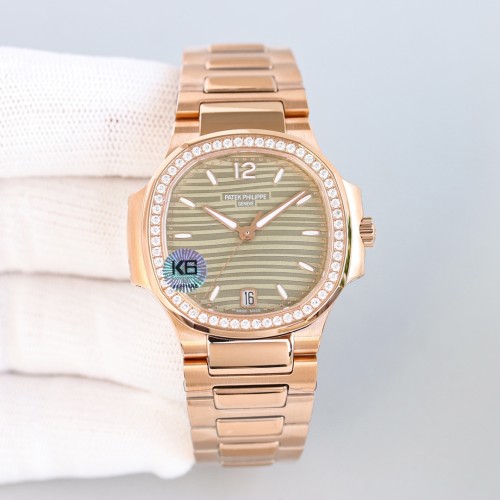 PATEK PHILIPPE NAUTILUS 7118 35.2mm