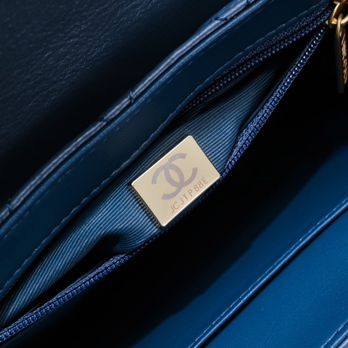 Chanel 23K Kelly Bag 8877 LM082 19cm