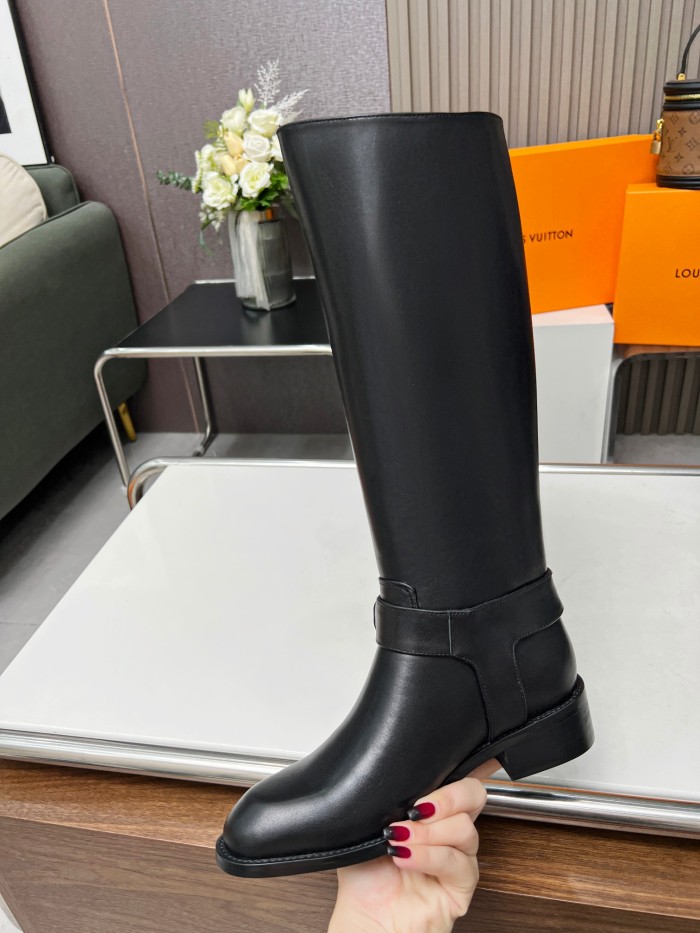LV 007 boots XM024