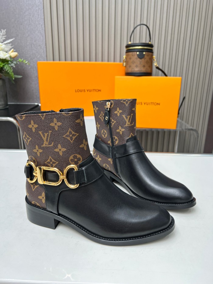 LV 008 boots XM023