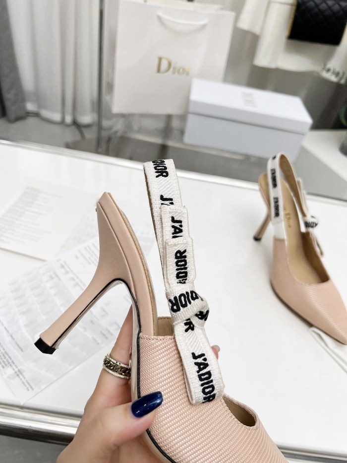 Dior shoes 037 XM042