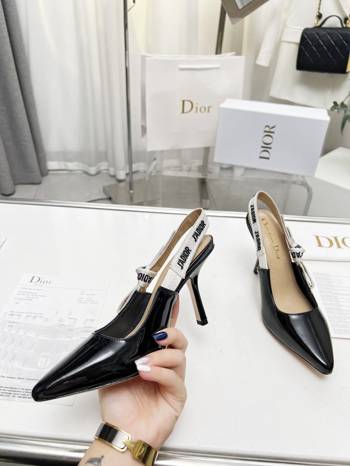 Dior shoes 038 XM042