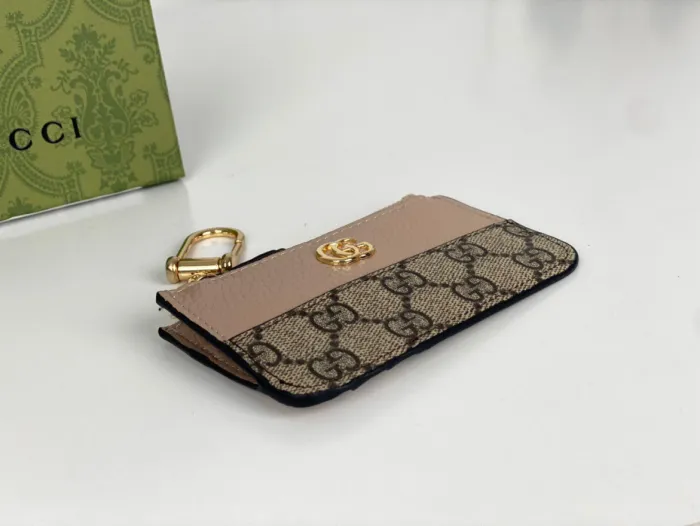 Gucci Zipper Card holder 701070 LM06 12.5cm