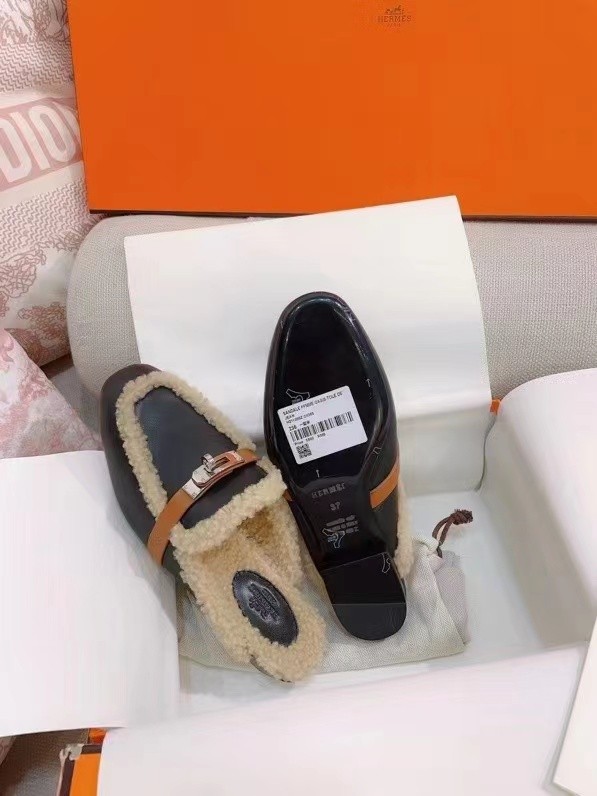Hermes shoes 020 XM023