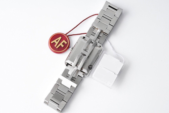 Cartier Tank 31*41mm
