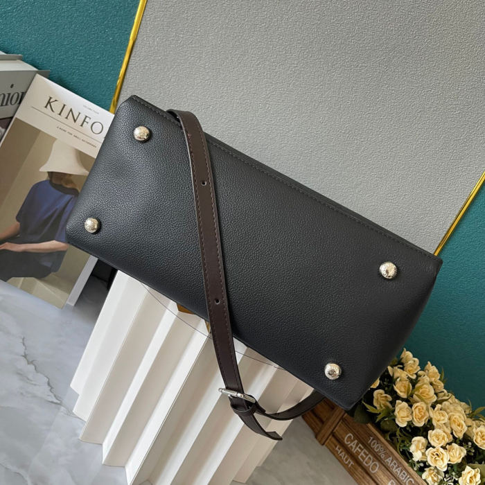 LV Beaubourg Hobo MM M56073 LM081 32cm