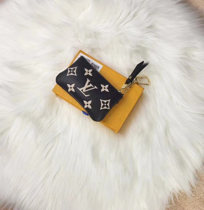 LV Key coin purse M62650 LM05 12cm
