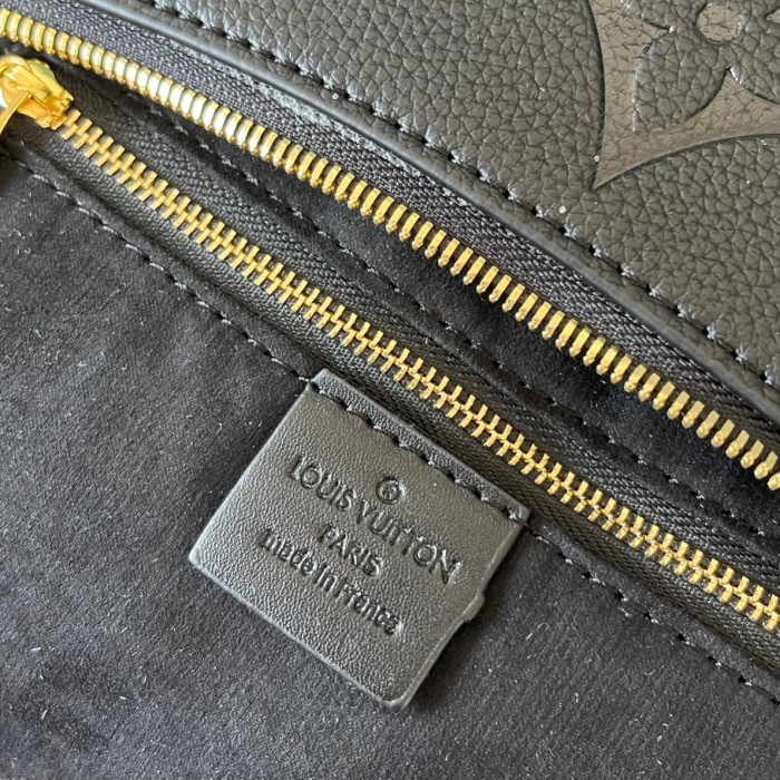 LV Loop Hobo Bag M46311 LM071 38cm