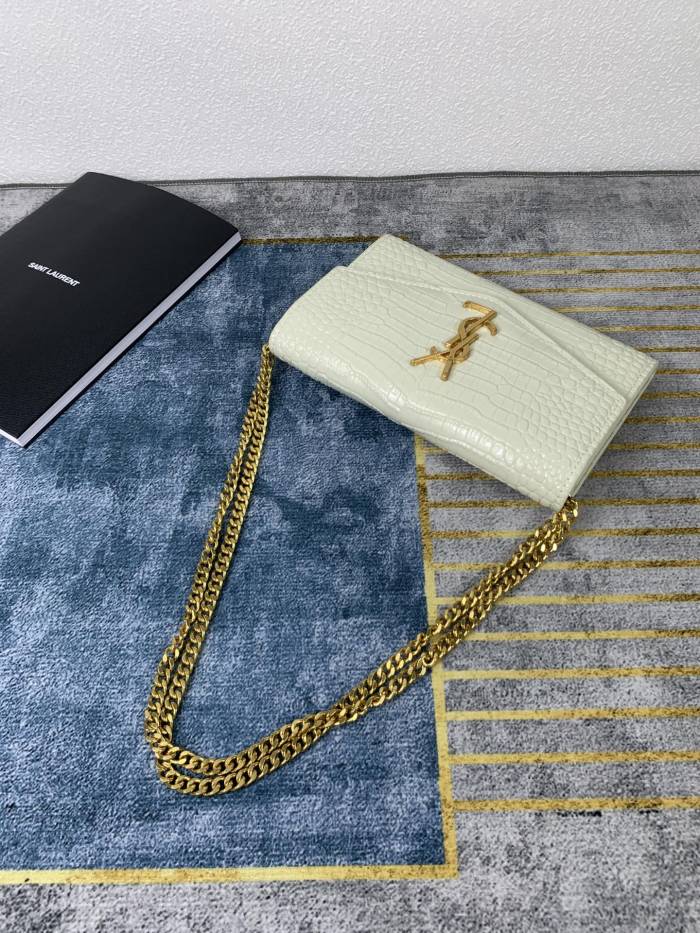 YSL Uptown Chain Wallet 6077881 LM011 19cm
