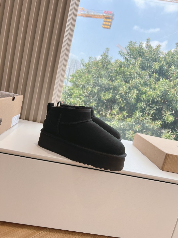 UGG Casual Shoes 005 XM091