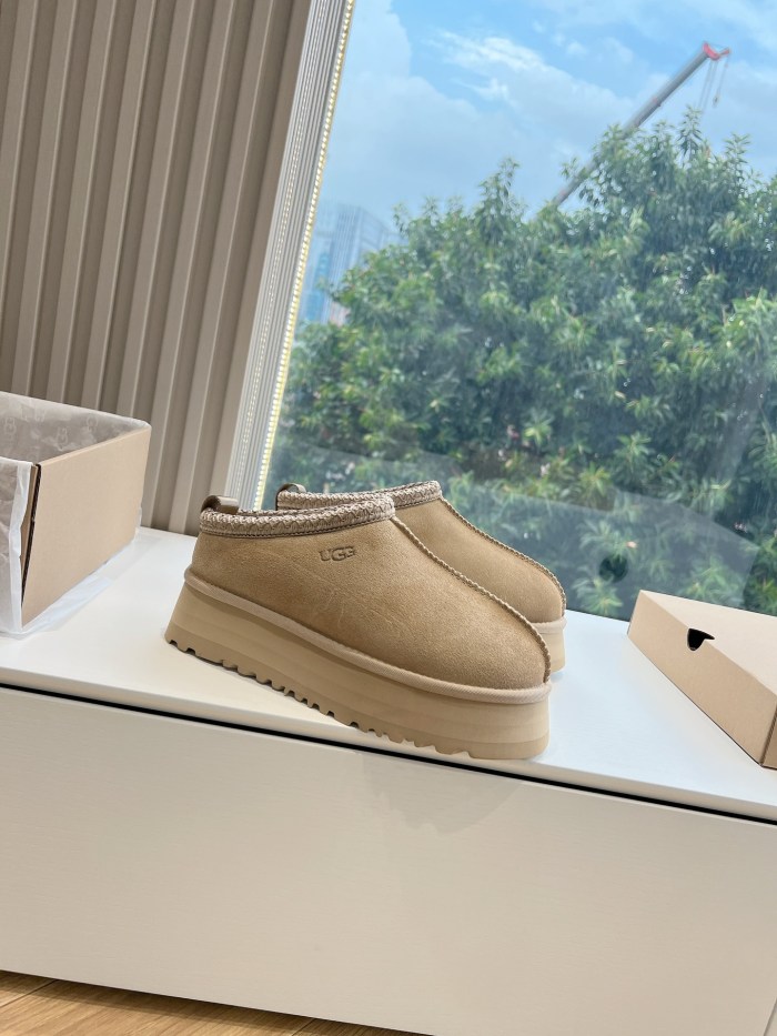 UGG Casual Shoes 001 XM091