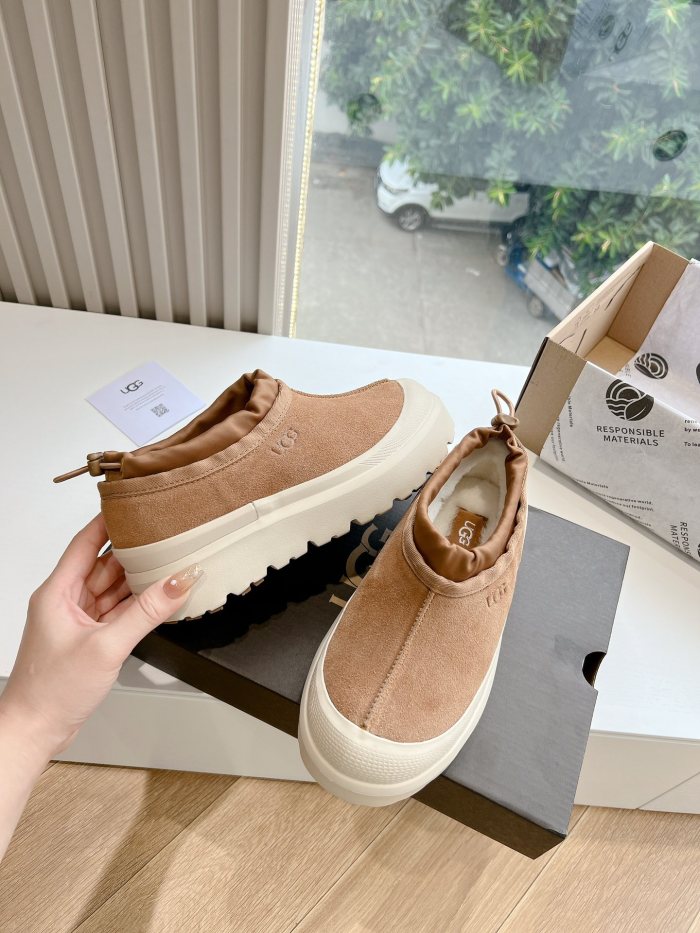 UGG Casual Shoes 003 XM082